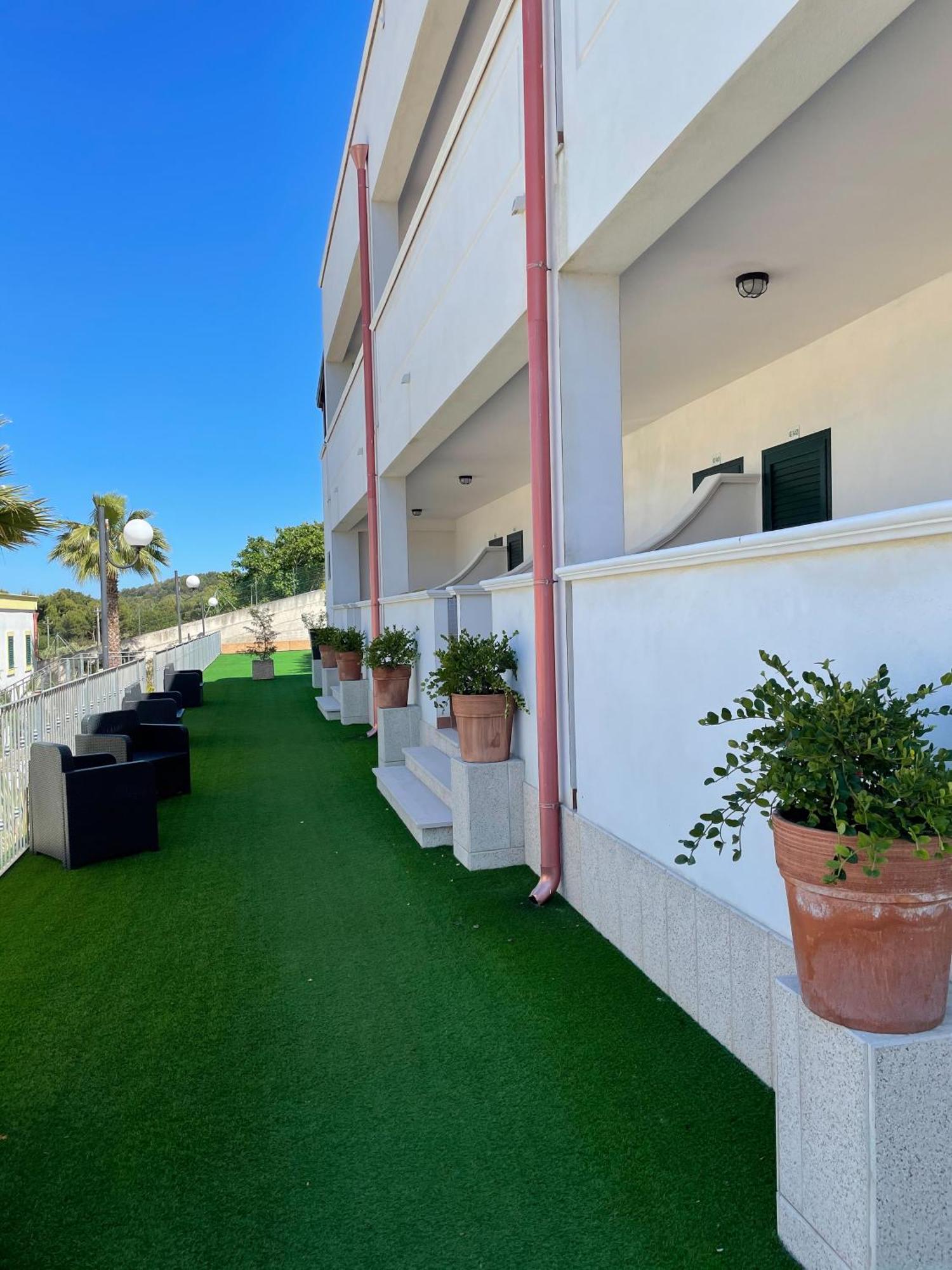 Green Park Village Vieste Bagian luar foto