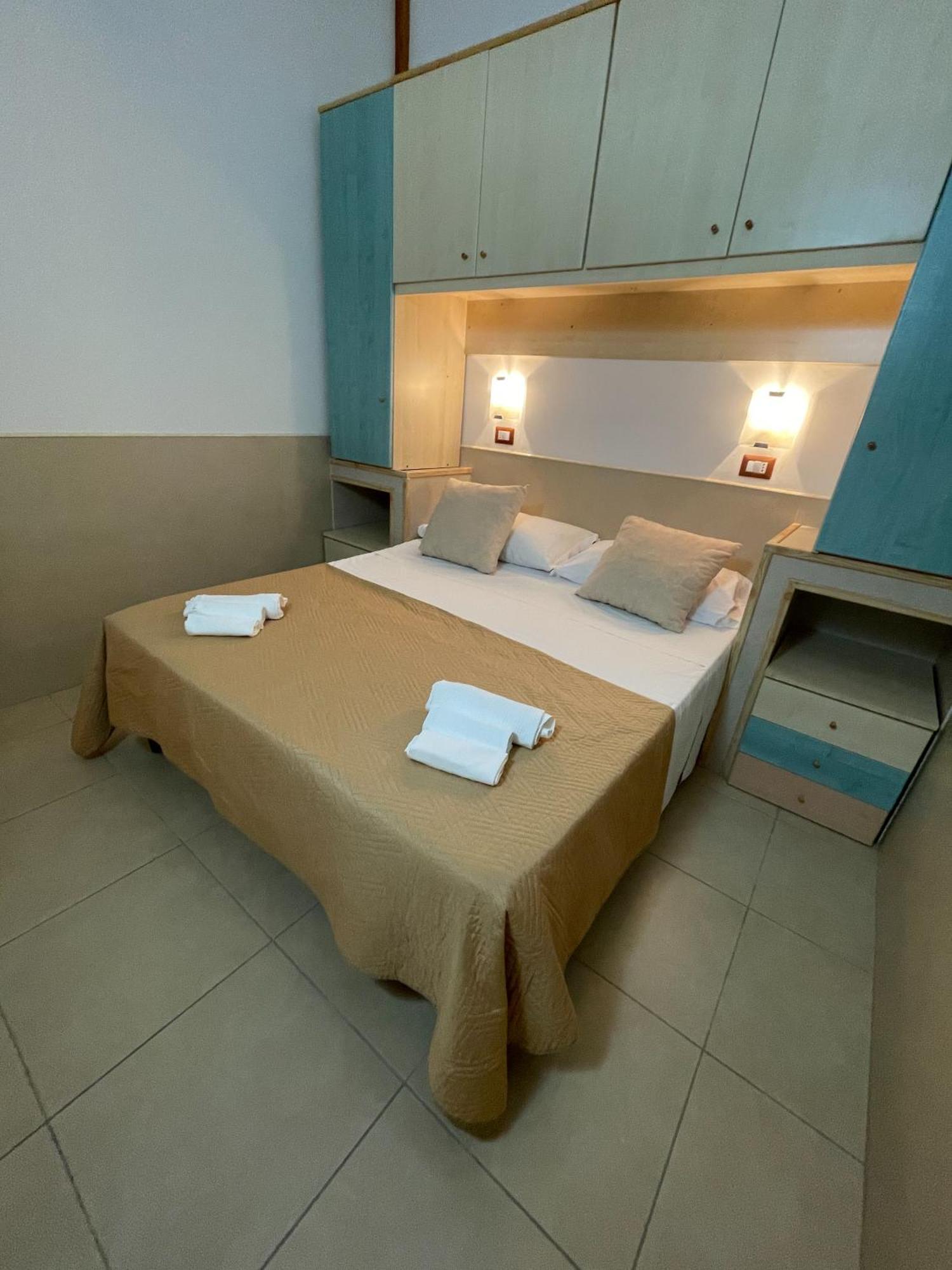 Green Park Village Vieste Bagian luar foto